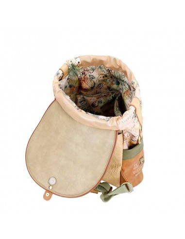 Mochila Anekke Butterfly com aba