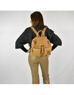 Mochila com aba em pele mostarda The Twins - Bego 2