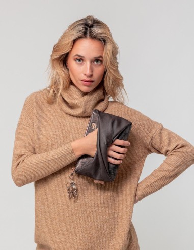 Mala a Tiracolo Pequena Anekke Land