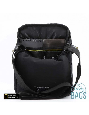 Bolsa a tiracolo ecológica preta com aba National Geographic - Mutation