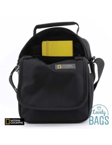 Bolsa a tiracolo ecológica preta com aba National Geographic - Mutation