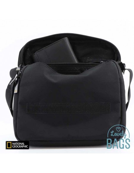 Bolsa tiracolo grande preta ecológica National Geographic - Mutation